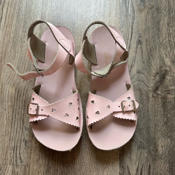 Salt Water Sandals Pink Sweetheart Children's Sandals size 13 - Picture 2 of 6